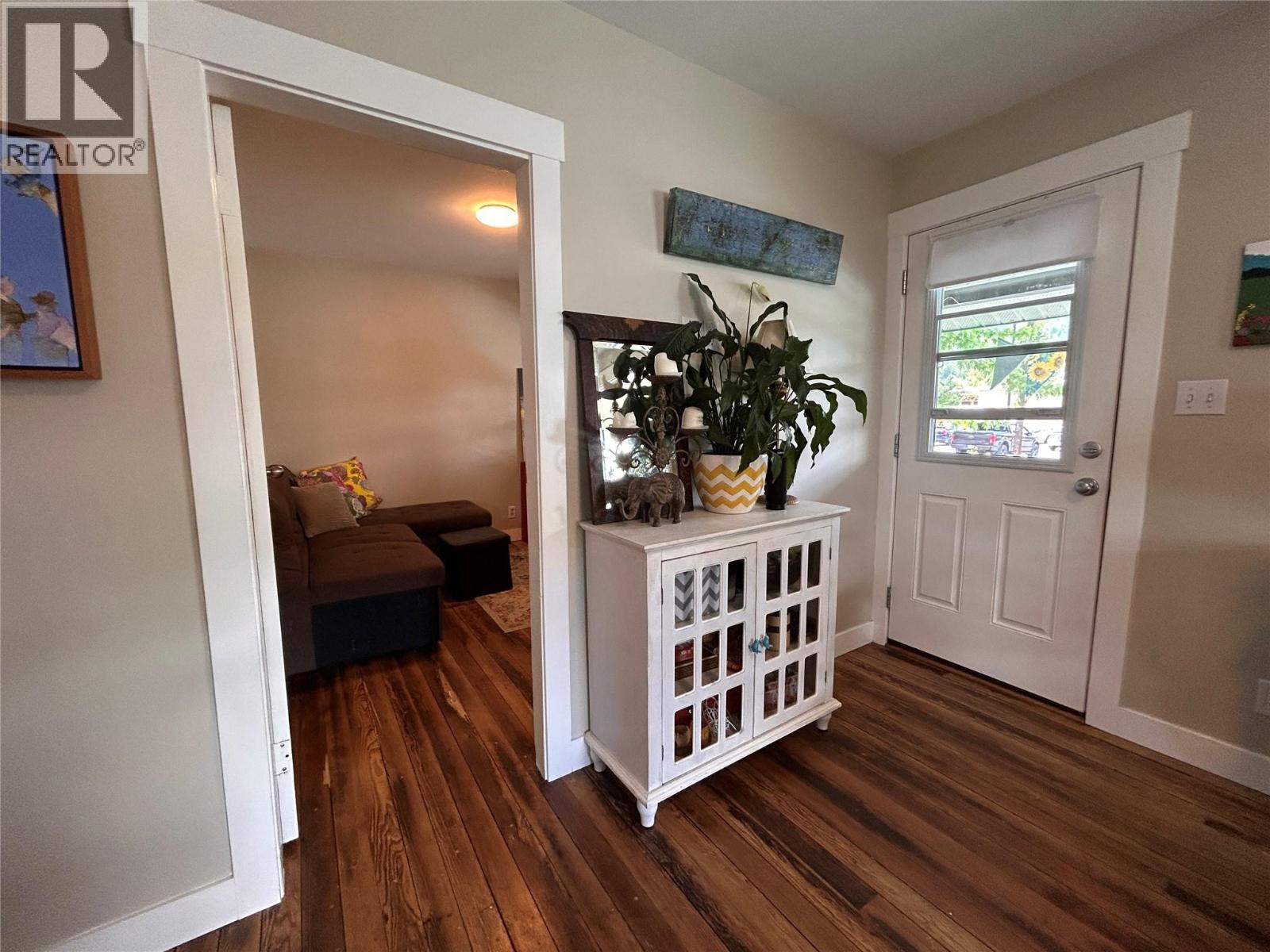 1350 Main Street, Trail, British Columbia  V1R 1Y1 - Photo 14 - 10389589