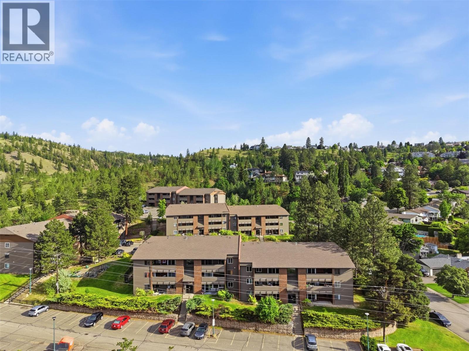 44 Whiteshield Crescent S Unit# 102, Kamloops, British Columbia  V2E 2J1 - Photo 1 - 10389715