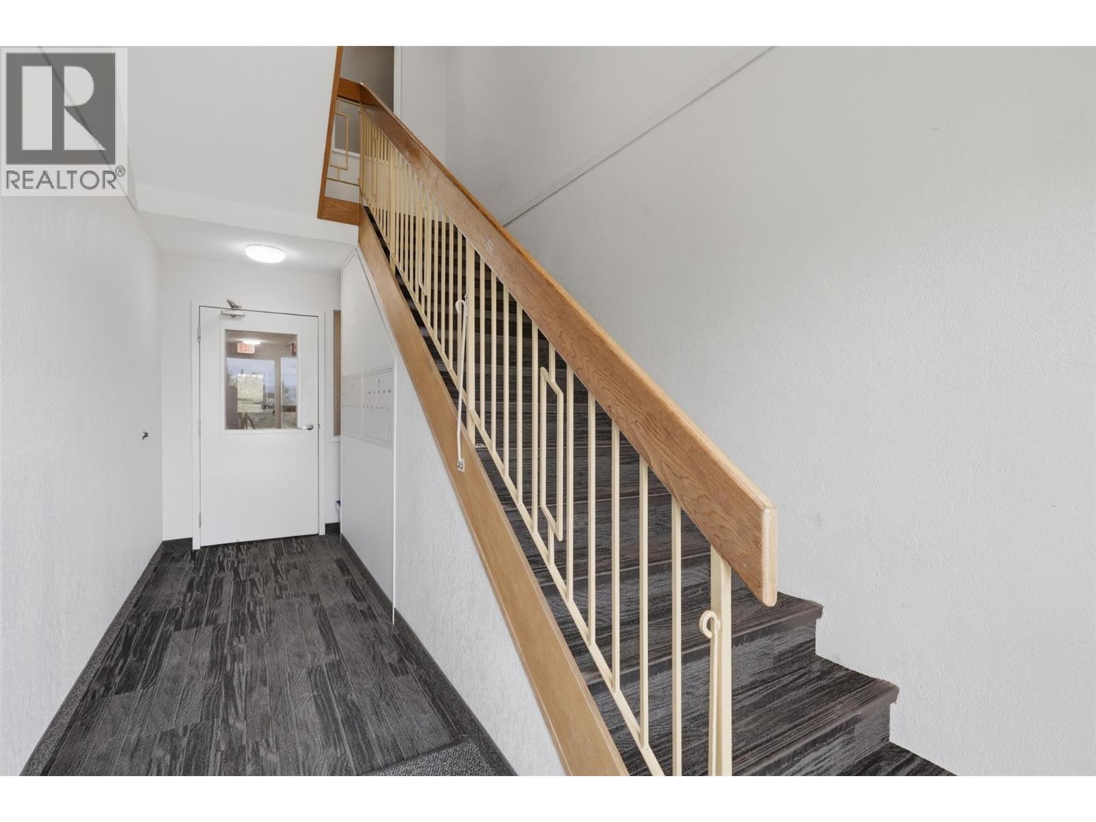 44 Whiteshield Crescent S Unit# 102, Kamloops, British Columbia  V2E 2J1 - Photo 26 - 10389715