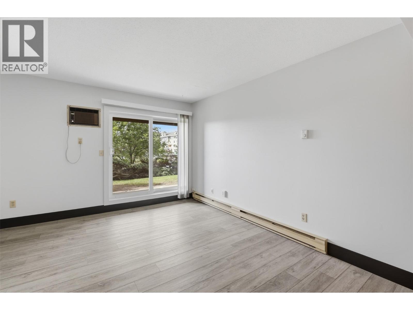 44 Whiteshield Crescent S Unit# 102, Kamloops, British Columbia  V2E 2J1 - Photo 9 - 10389715