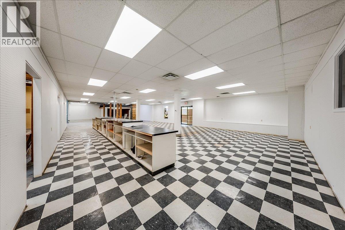 1846 First Street, Fruitvale, British Columbia  V0G 1L0 - Photo 16 - 10389700