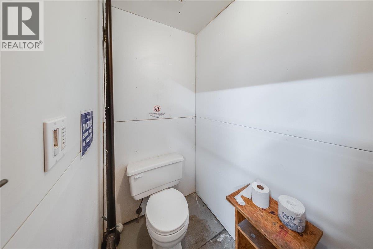 1846 First Street, Fruitvale, British Columbia  V0G 1L0 - Photo 25 - 10389700