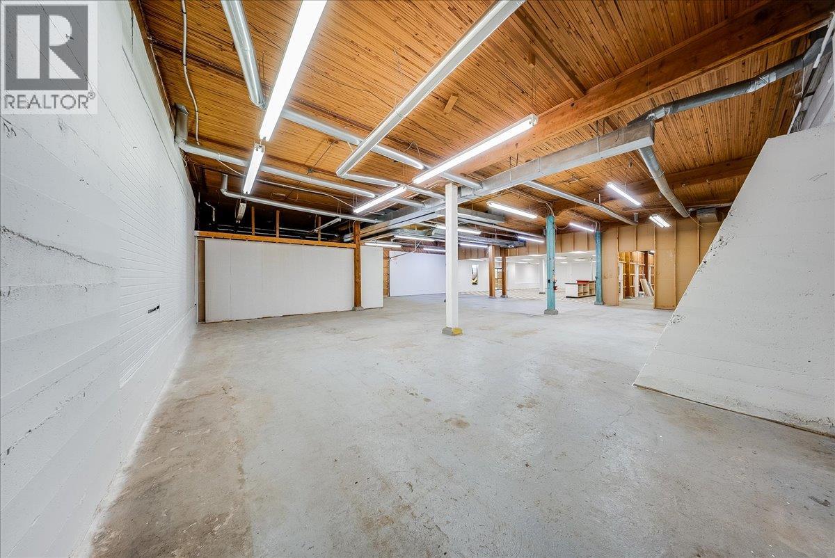 1846 First Street, Fruitvale, British Columbia  V0G 1L0 - Photo 9 - 10389700