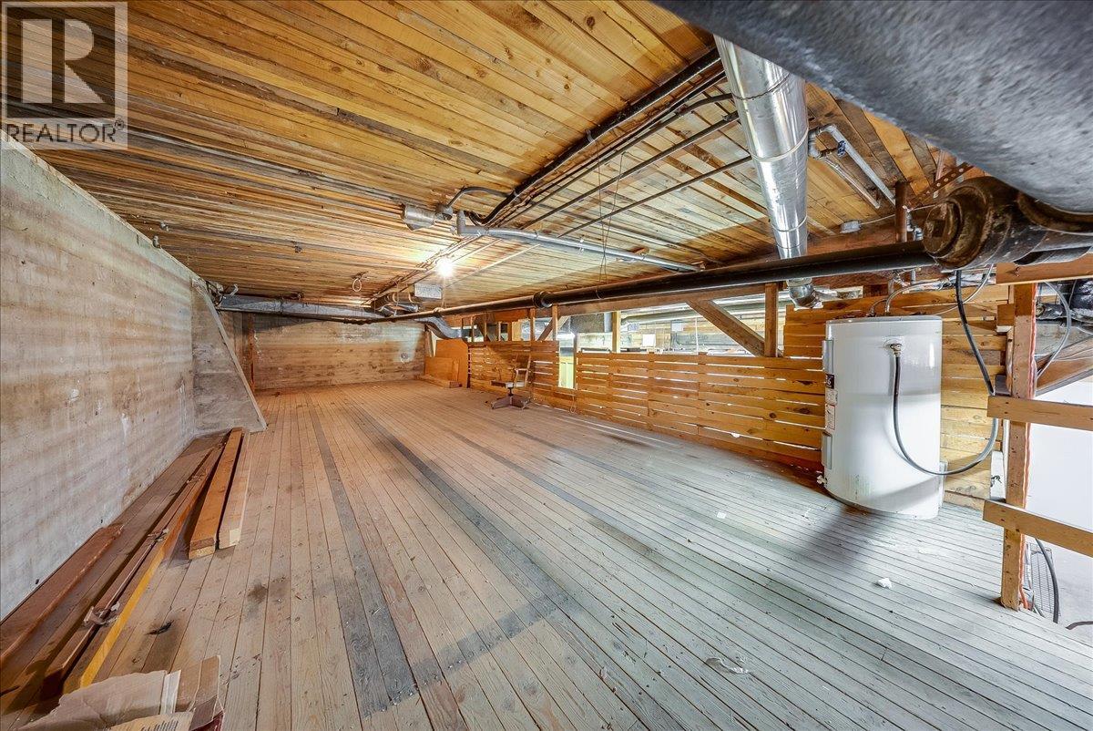 1846 First Street, Fruitvale, British Columbia  V0G 1L0 - Photo 27 - 10389680