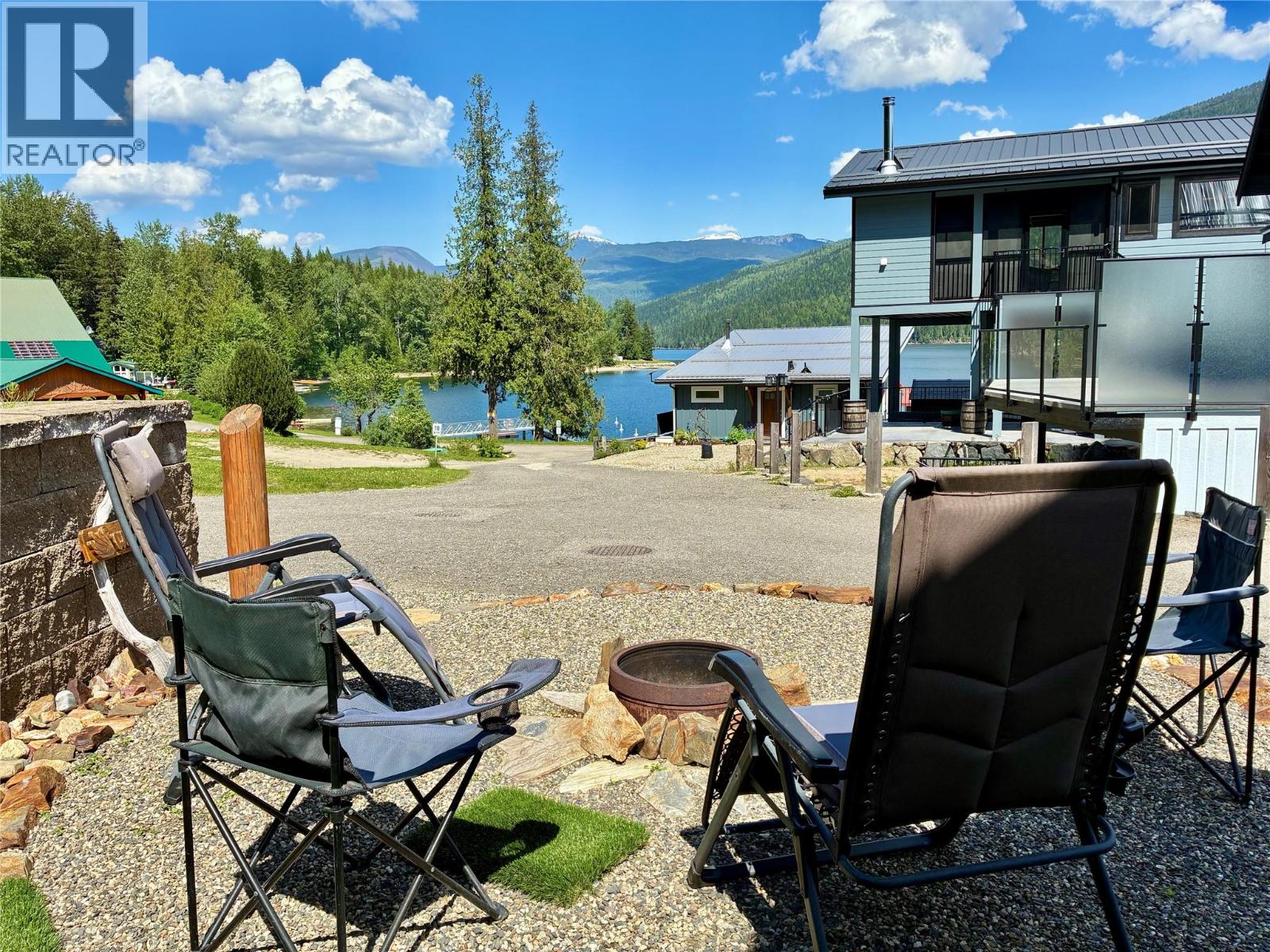 1681 Sugar Lake Road Unit# 49, Cherryville, British Columbia  V0E 2G2 - Photo 1 - 10389677