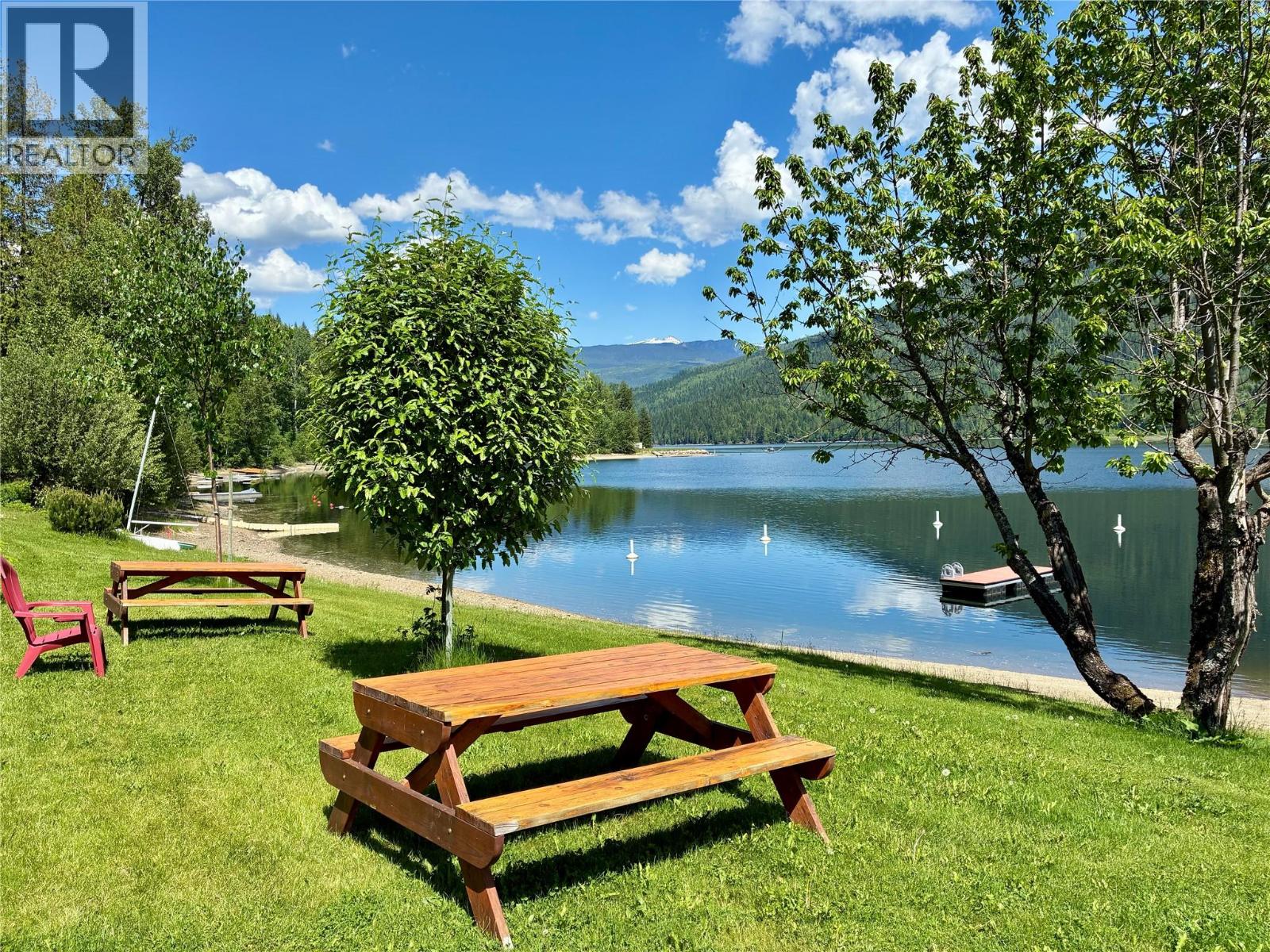 1681 Sugar Lake Road Unit# 49, Cherryville, British Columbia  V0E 2G2 - Photo 2 - 10389677