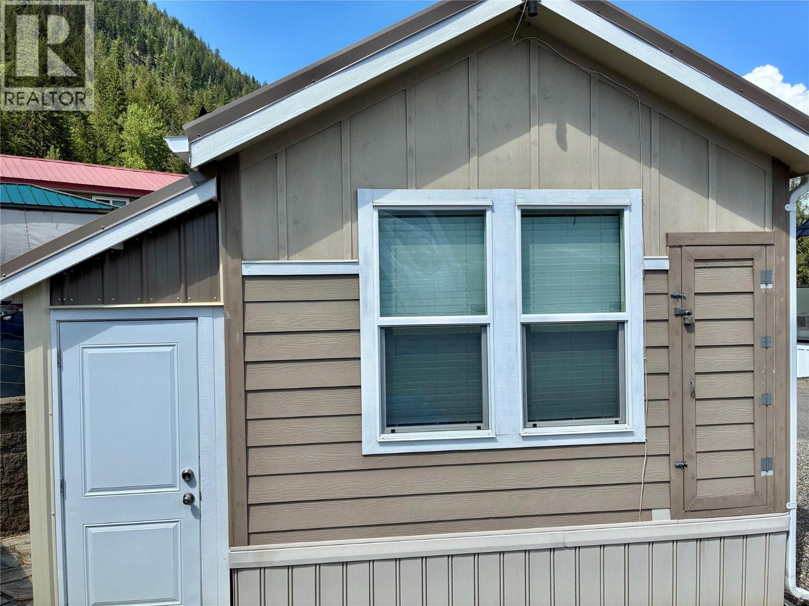 1681 Sugar Lake Road Unit# 49, Cherryville, British Columbia  V0E 2G2 - Photo 38 - 10389677