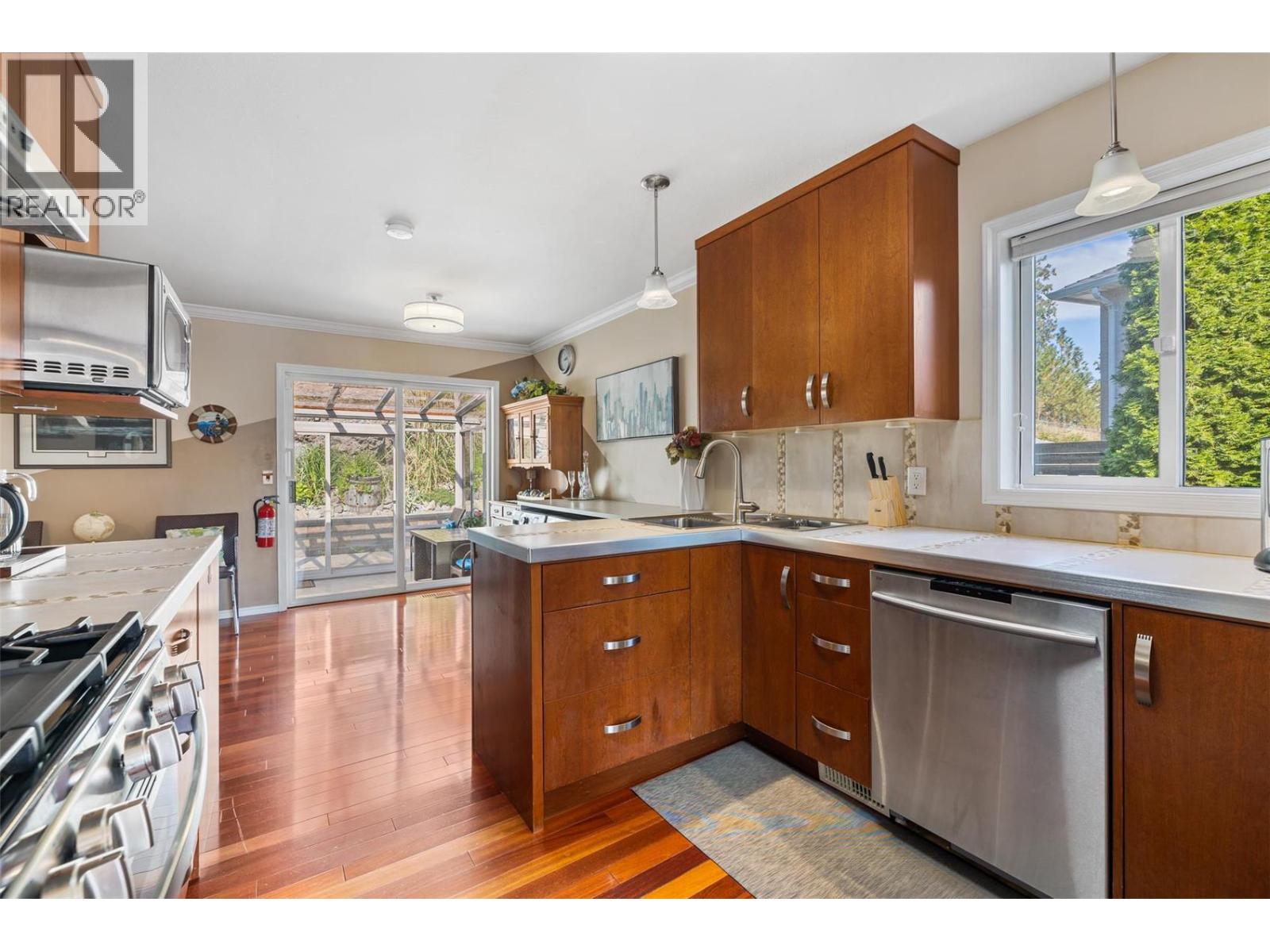 1056 Caledonia Way, West Kelowna, British Columbia  V1Z 3N7 - Photo 21 - 10389662
