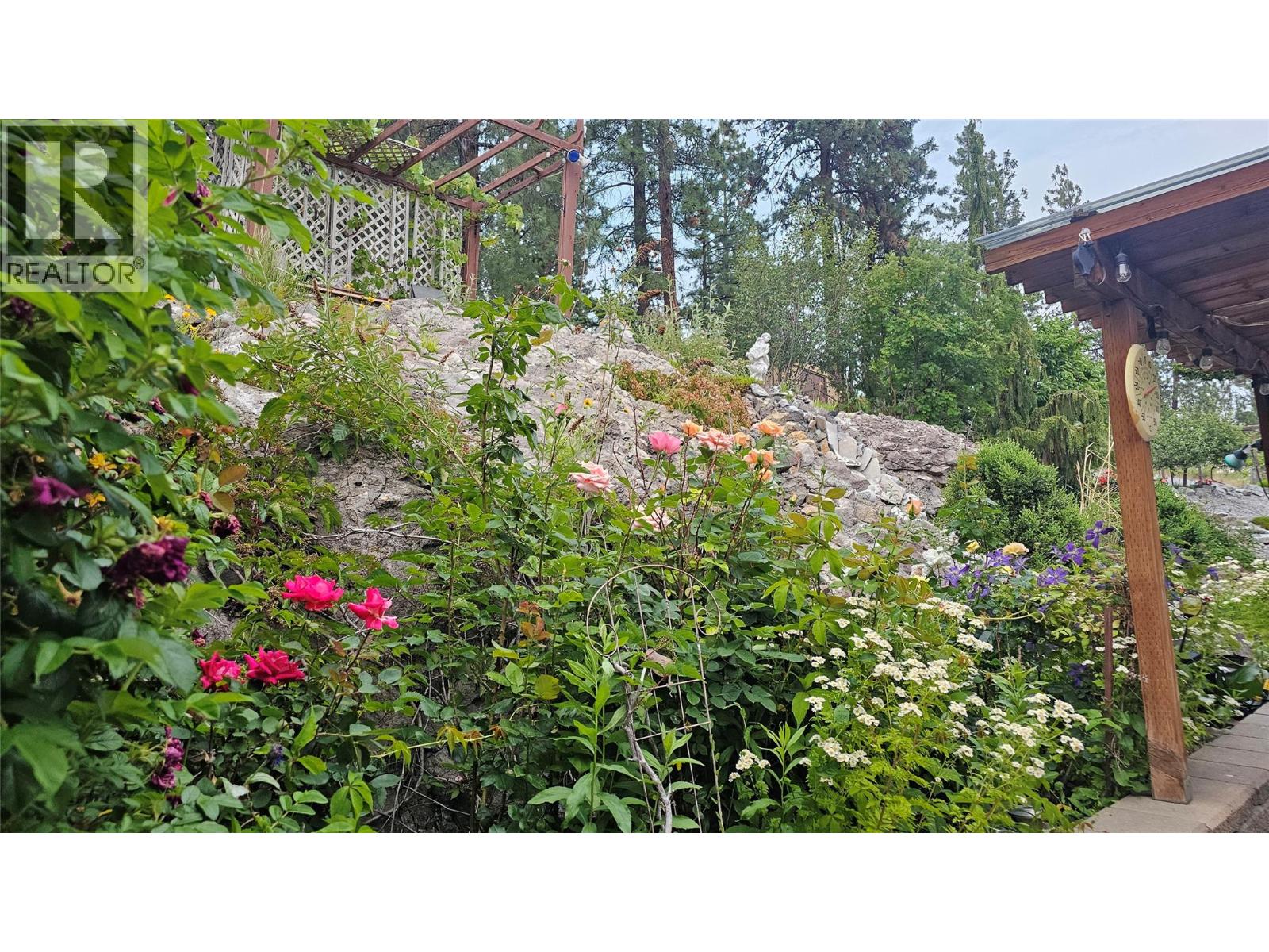 1056 Caledonia Way, West Kelowna, British Columbia  V1Z 3N7 - Photo 43 - 10389662