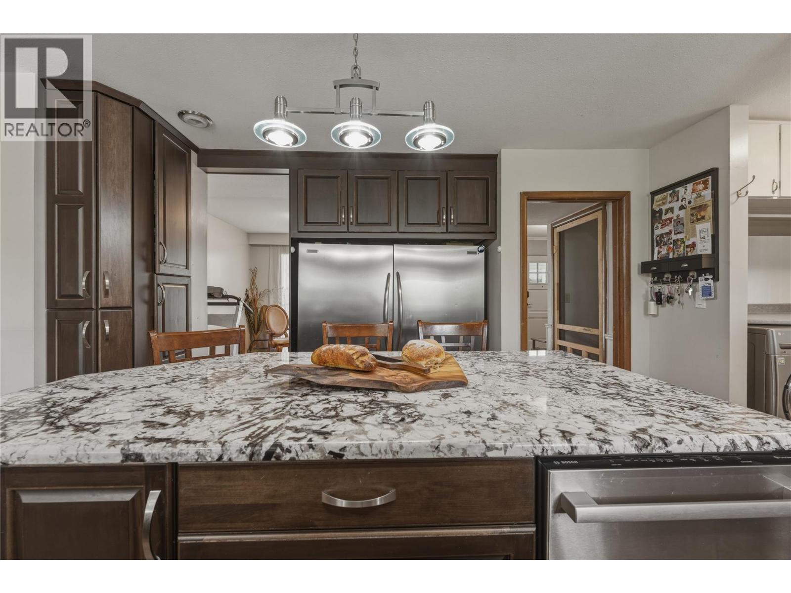1806 23 Avenue, Vernon, British Columbia  V1T 1J1 - Photo 14 - 10389632
