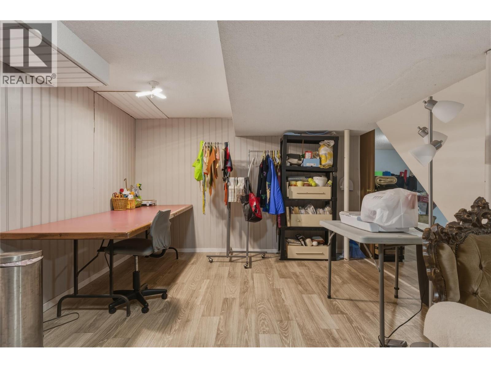 1806 23 Avenue, Vernon, British Columbia  V1T 1J1 - Photo 37 - 10389632