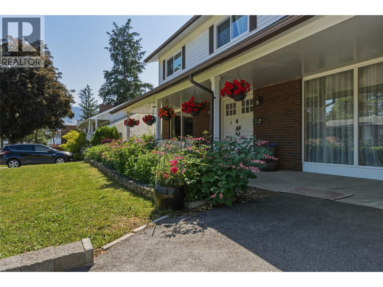 1806 23 Avenue, Vernon, British Columbia  V1T 1J1 - Photo 47 - 10389632
