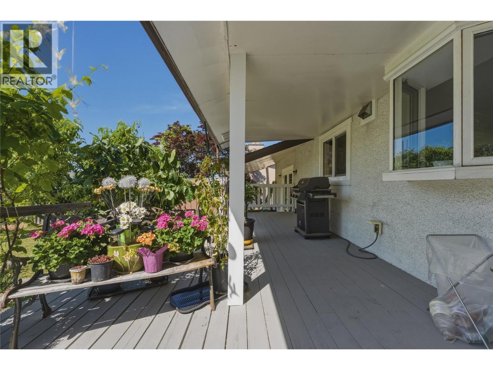 1806 23 Avenue, Vernon, British Columbia  V1T 1J1 - Photo 50 - 10389632