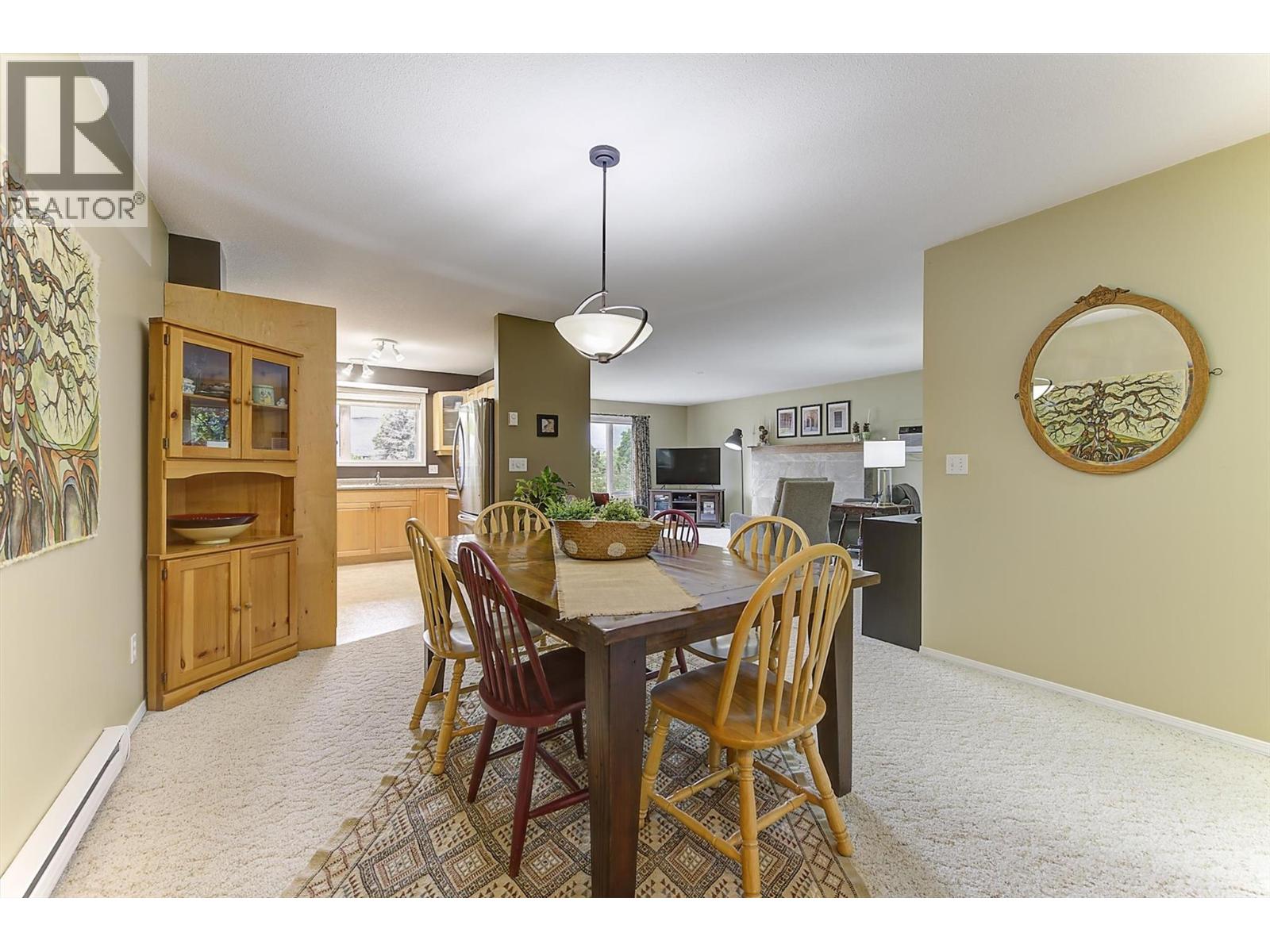 1672 Thayer Court, Kelowna, British Columbia  V1Y 8M2 - Photo 4 - 10389618