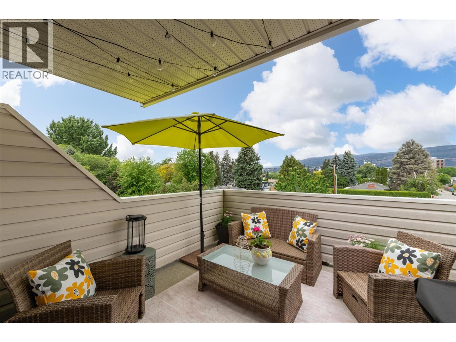 1672 Thayer Court, Kelowna, British Columbia  V1Y 8M2 - Photo 8 - 10389618