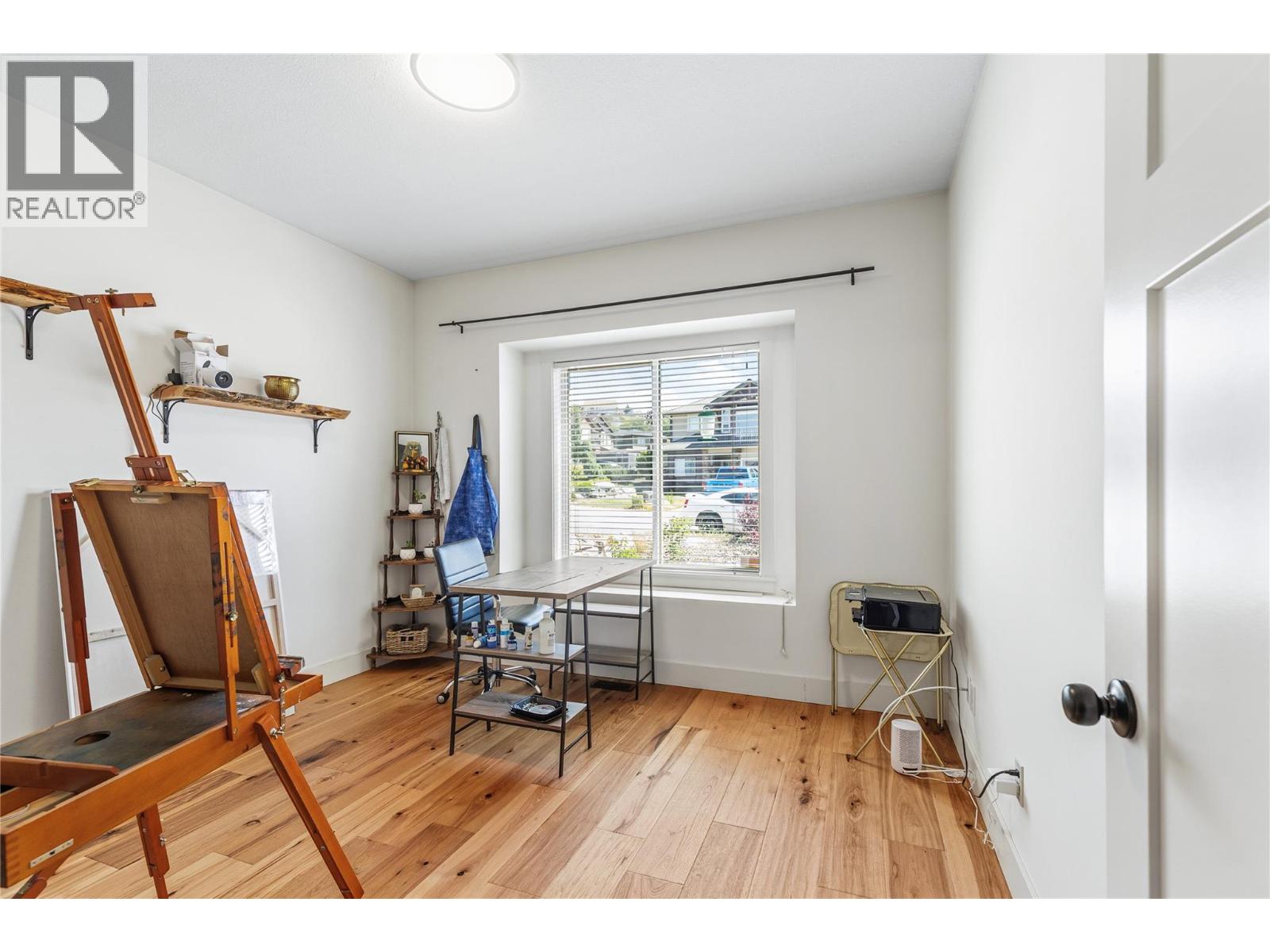 6552 Blackcomb Place, Vernon, British Columbia  V1B 4E1 - Photo 36 - 10389611