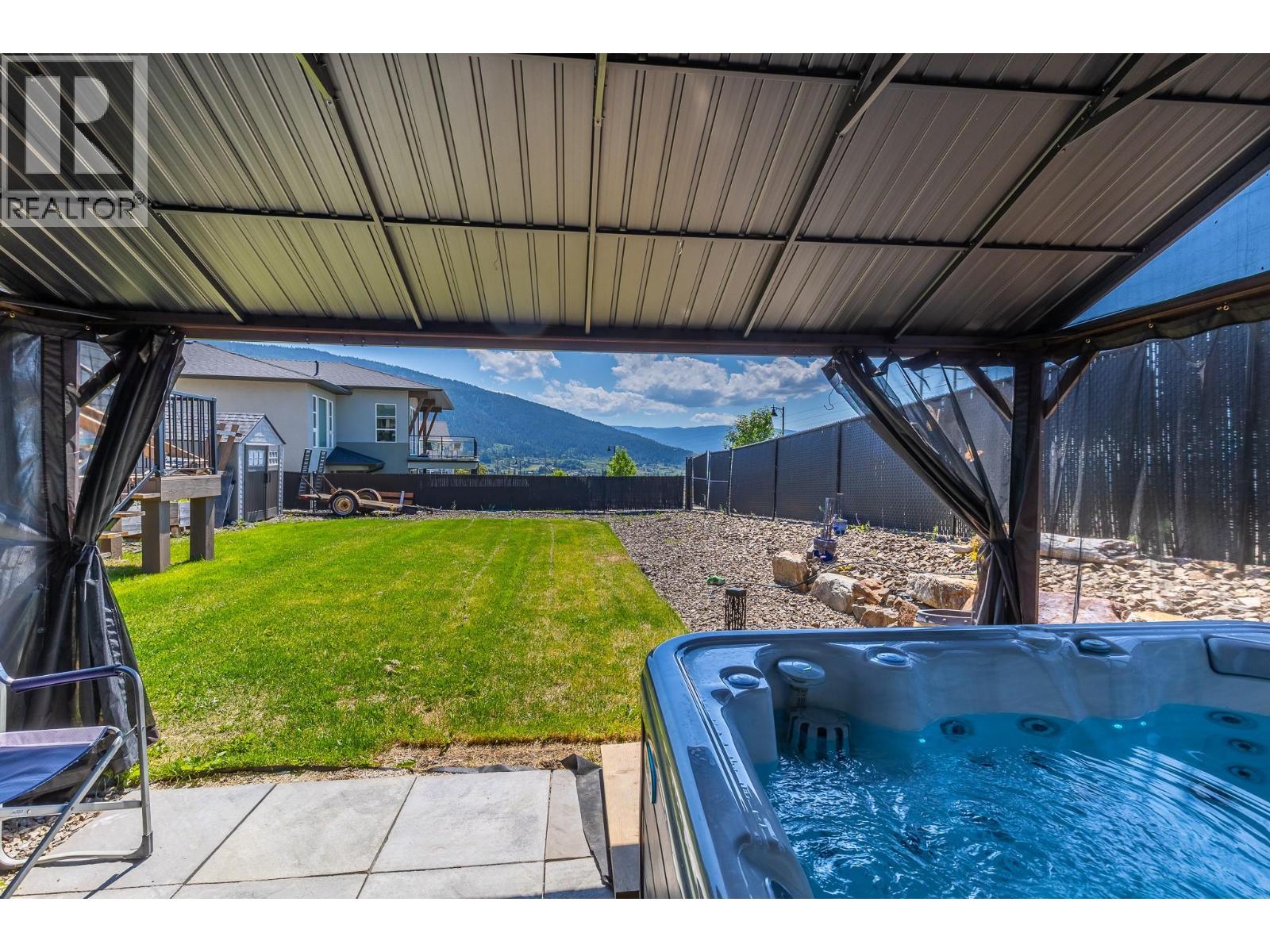 6552 Blackcomb Place, Vernon, British Columbia  V1B 4E1 - Photo 70 - 10389611