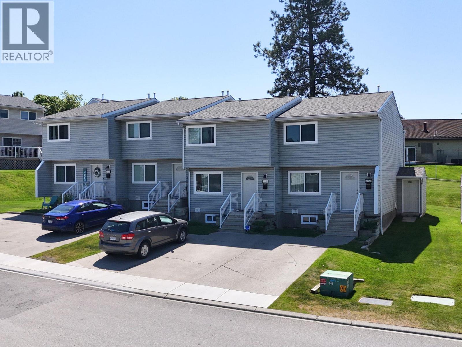 2221 3rd Street N, Cranbrook, British Columbia  V1C 5G7 - Photo 2 - 10389228