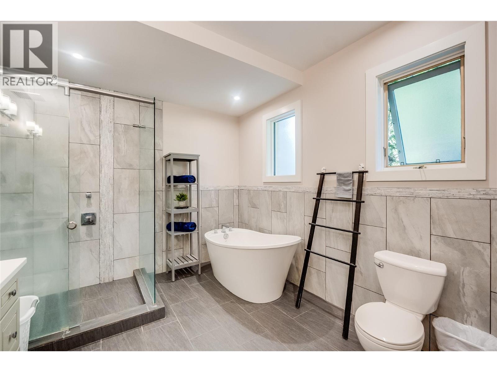 2614 3a Highway, Nelson, British Columbia  V1L 6K9 - Photo 32 - 10388636