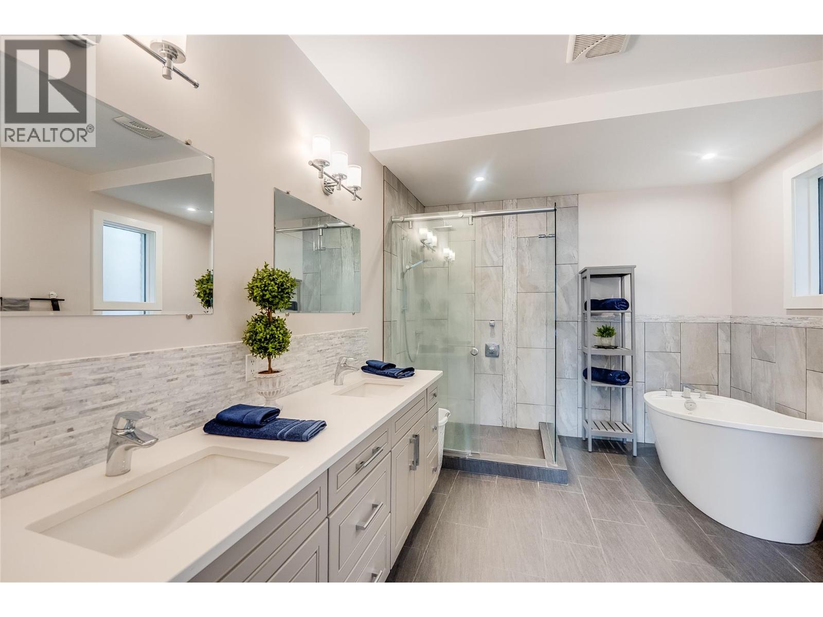 2614 3a Highway, Nelson, British Columbia  V1L 6K9 - Photo 33 - 10388636