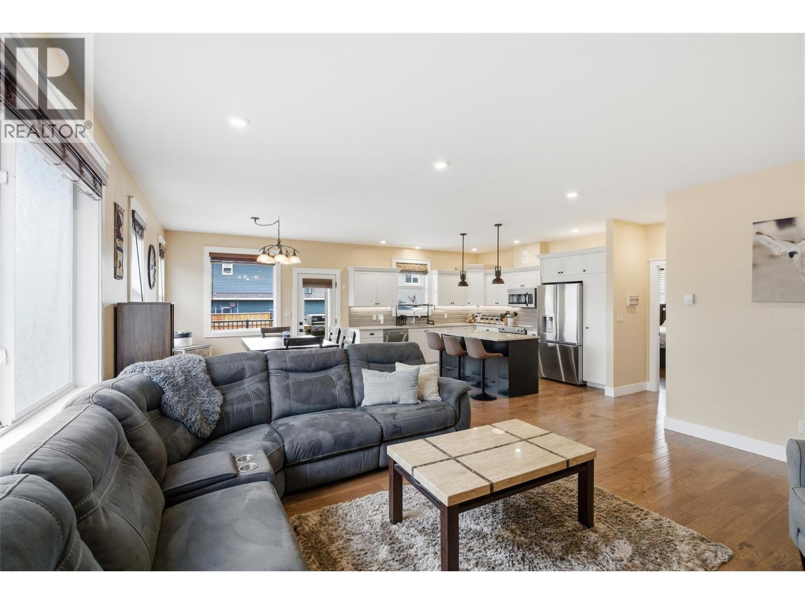3010 Hilton Drive, Merritt, British Columbia  V1K 0B2 - Photo 8 - 10389667