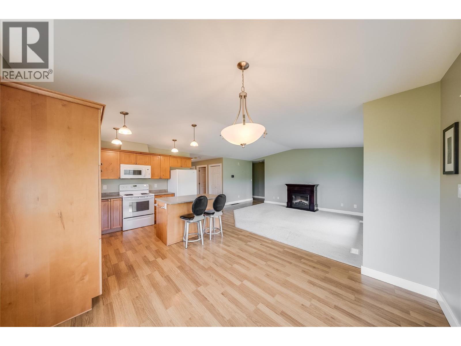 4200 Grandview Drive Unit# 115, Castlegar, British Columbia  V1N 4X6 - Photo 16 - 10389560