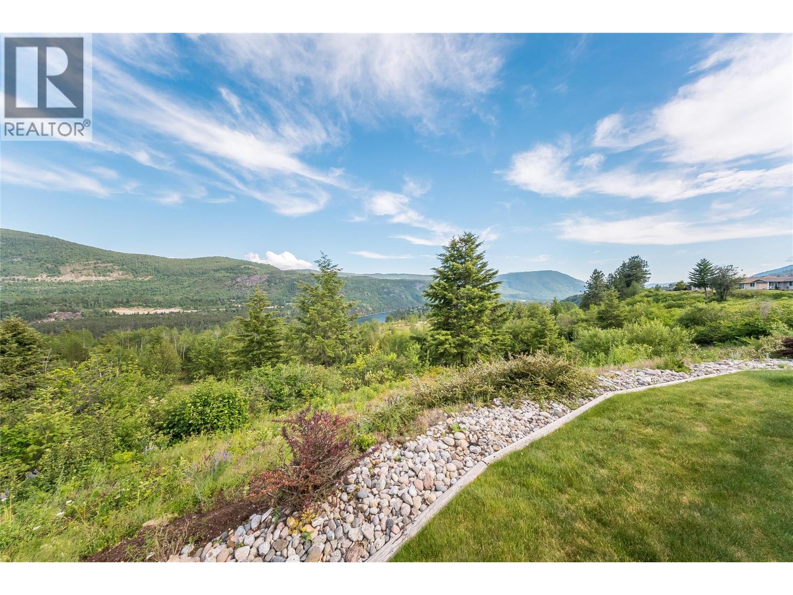 4200 Grandview Drive Unit# 115, Castlegar, British Columbia  V1N 4X6 - Photo 2 - 10389560