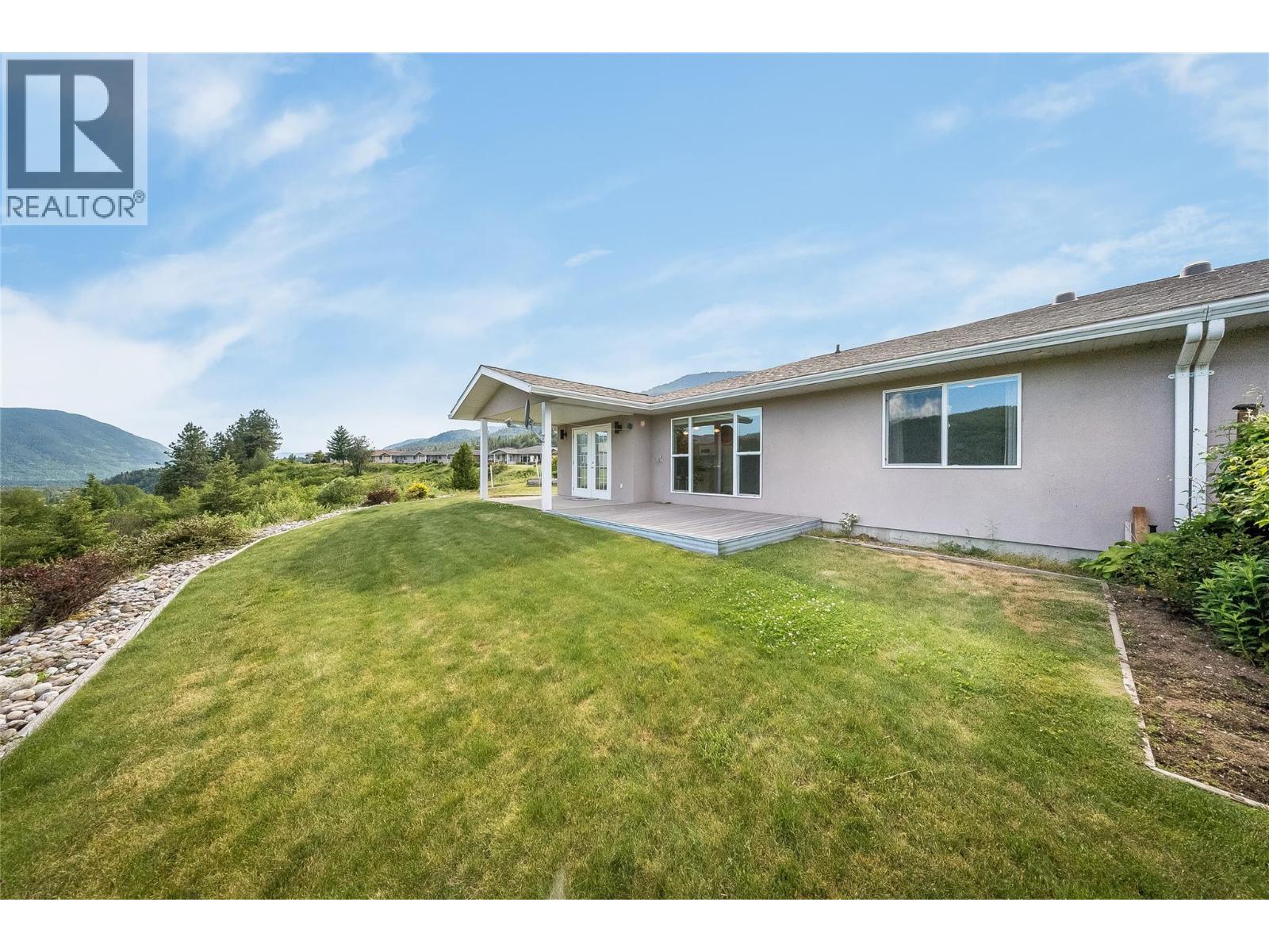 4200 Grandview Drive Unit# 115, Castlegar, British Columbia  V1N 4X6 - Photo 5 - 10389560