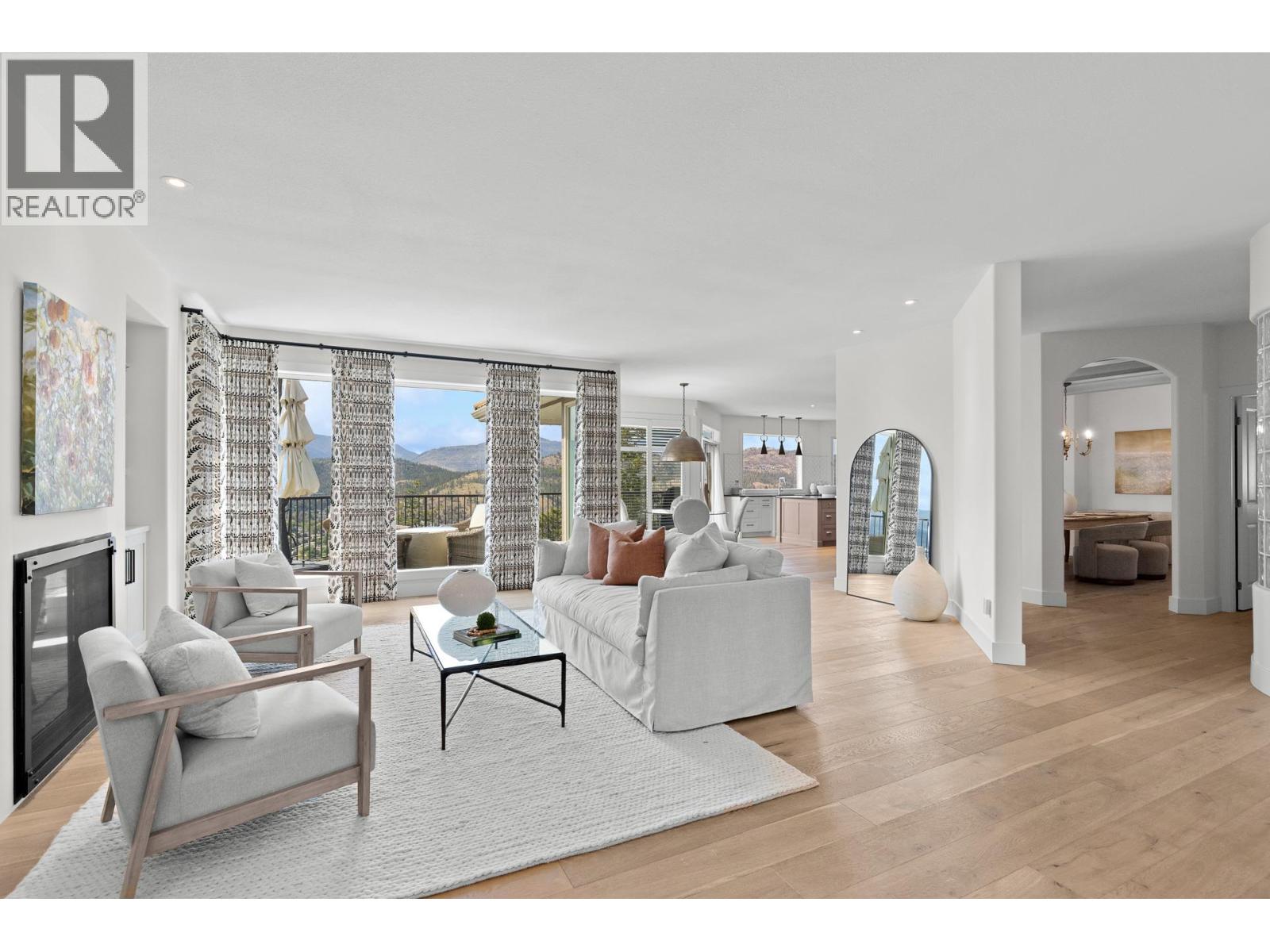 2150 Breckenridge Court, Kelowna, British Columbia  V1V 1W2 - Photo 3 - 10388413