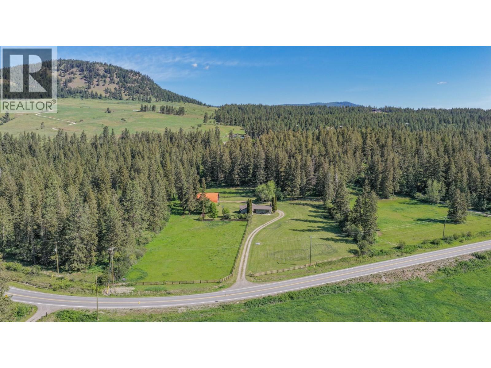2471 6 Highway, Lumby, British Columbia  V0E 2G1 - Photo 50 - 10389113