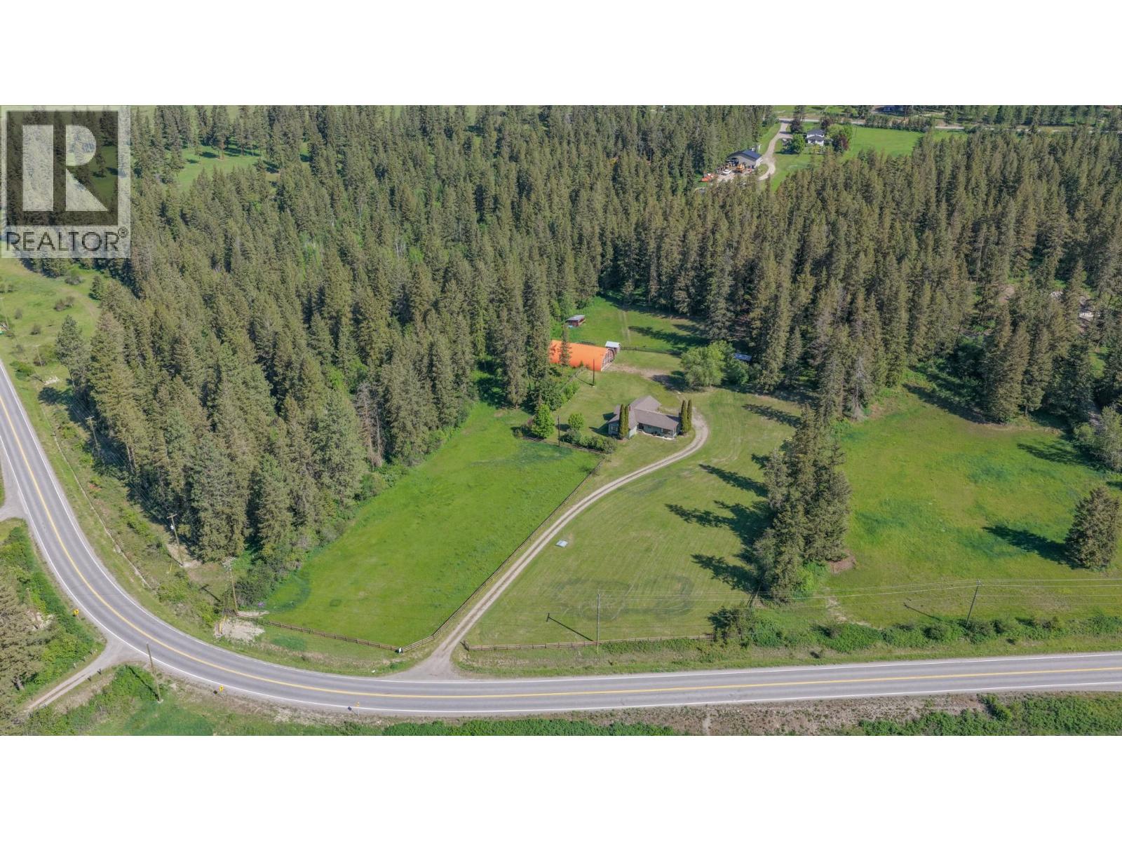 2471 6 Highway, Lumby, British Columbia  V0E 2G1 - Photo 53 - 10389113
