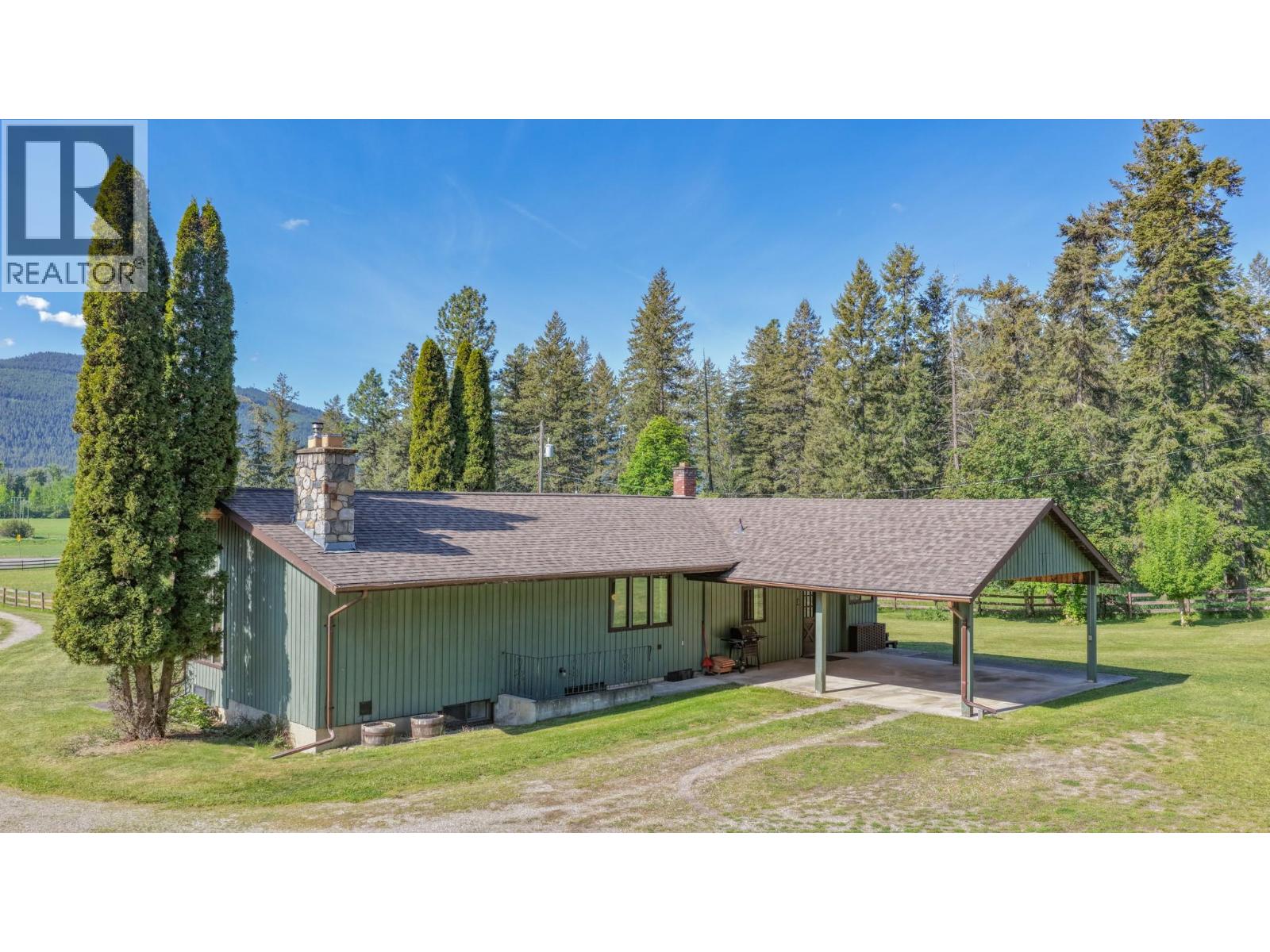 2471 6 Highway, Lumby, British Columbia  V0E 2G1 - Photo 57 - 10389113