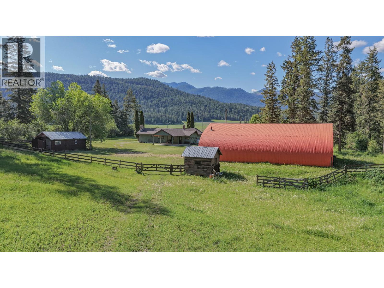 2471 6 Highway, Lumby, British Columbia  V0E 2G1 - Photo 58 - 10389113