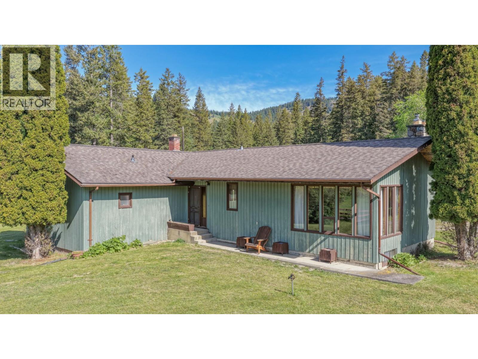 2471 6 Highway, Lumby, British Columbia  V0E 2G1 - Photo 59 - 10389113