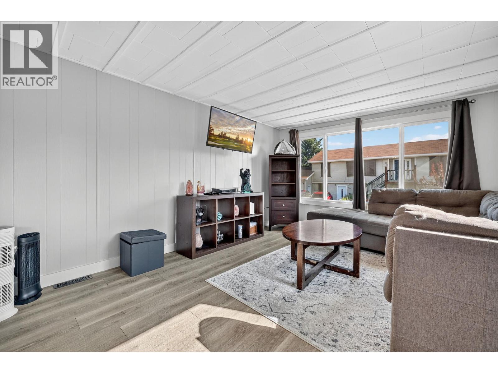 8945 Hwy 97n Unit# 34, Kelowna, British Columbia  V4V 1E8 - Photo 4 - 10389758