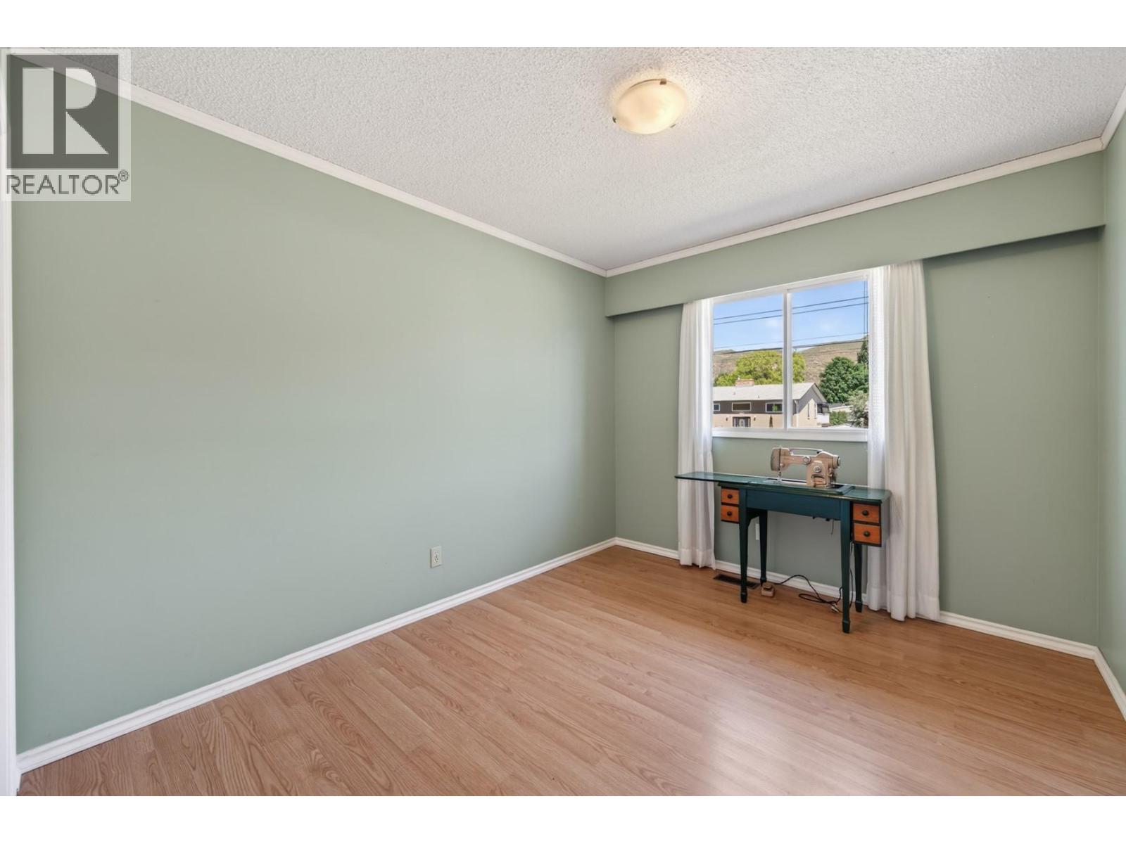 2551 Parkcrest Avenue, Kamloops, British Columbia  V2B 4Y4 - Photo 23 - 10389606