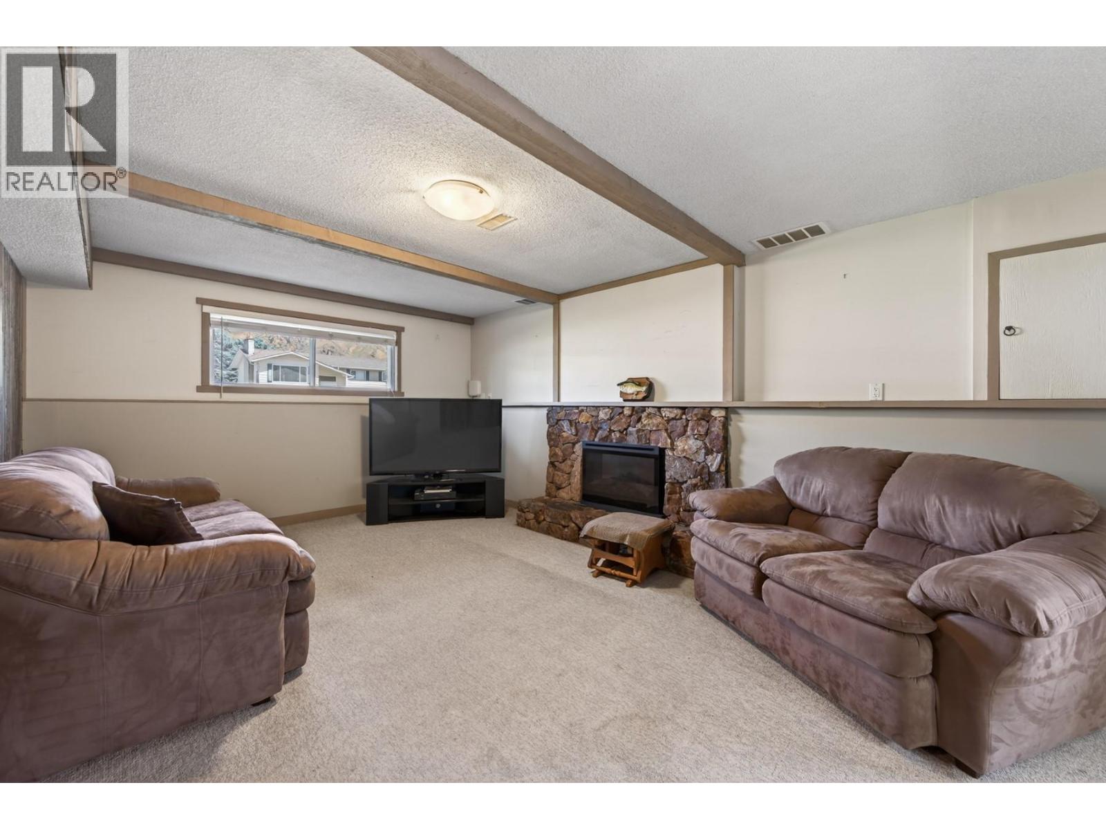 2551 Parkcrest Avenue, Kamloops, British Columbia  V2B 4Y4 - Photo 26 - 10389606