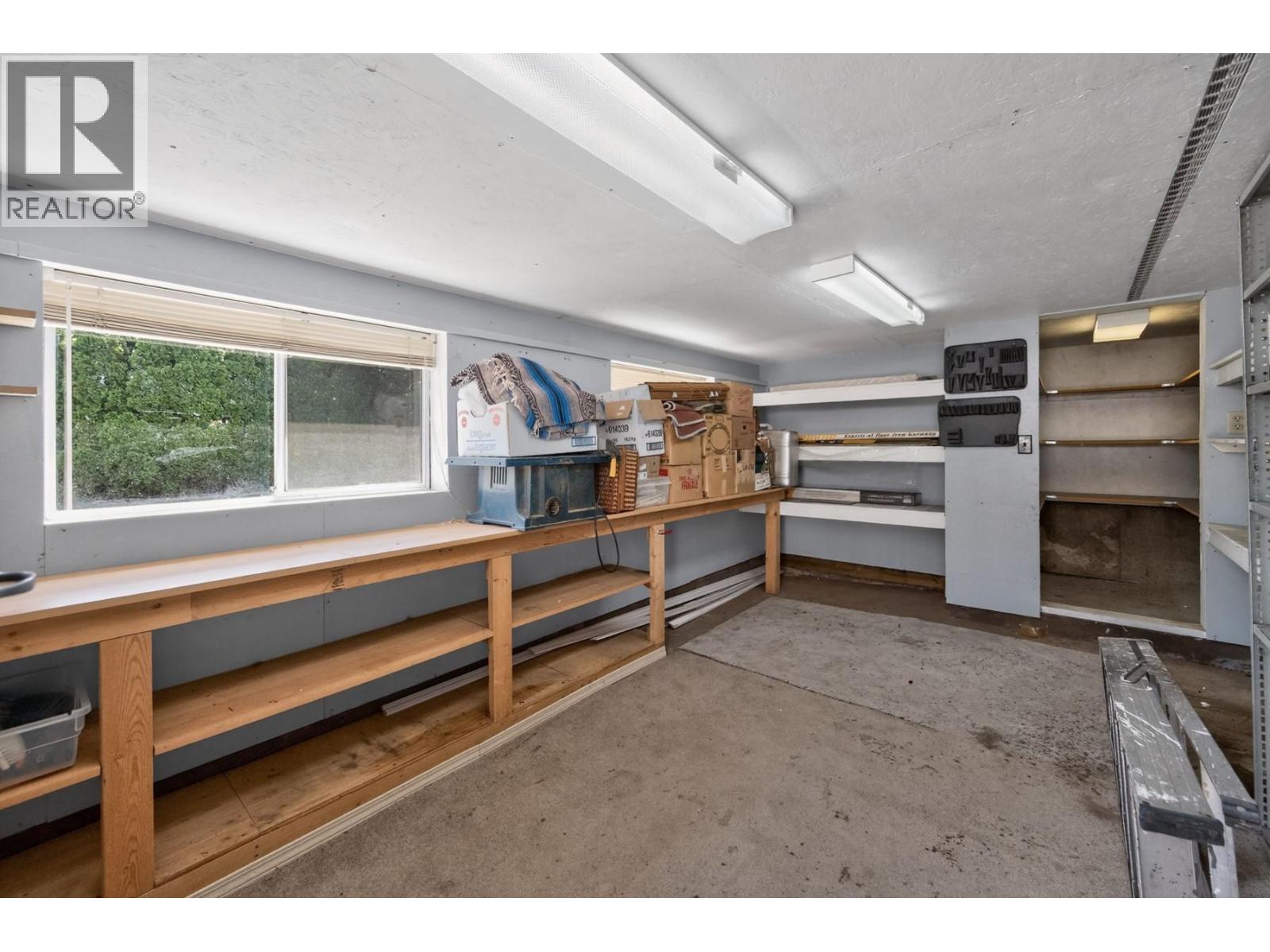 2551 Parkcrest Avenue, Kamloops, British Columbia  V2B 4Y4 - Photo 41 - 10389606