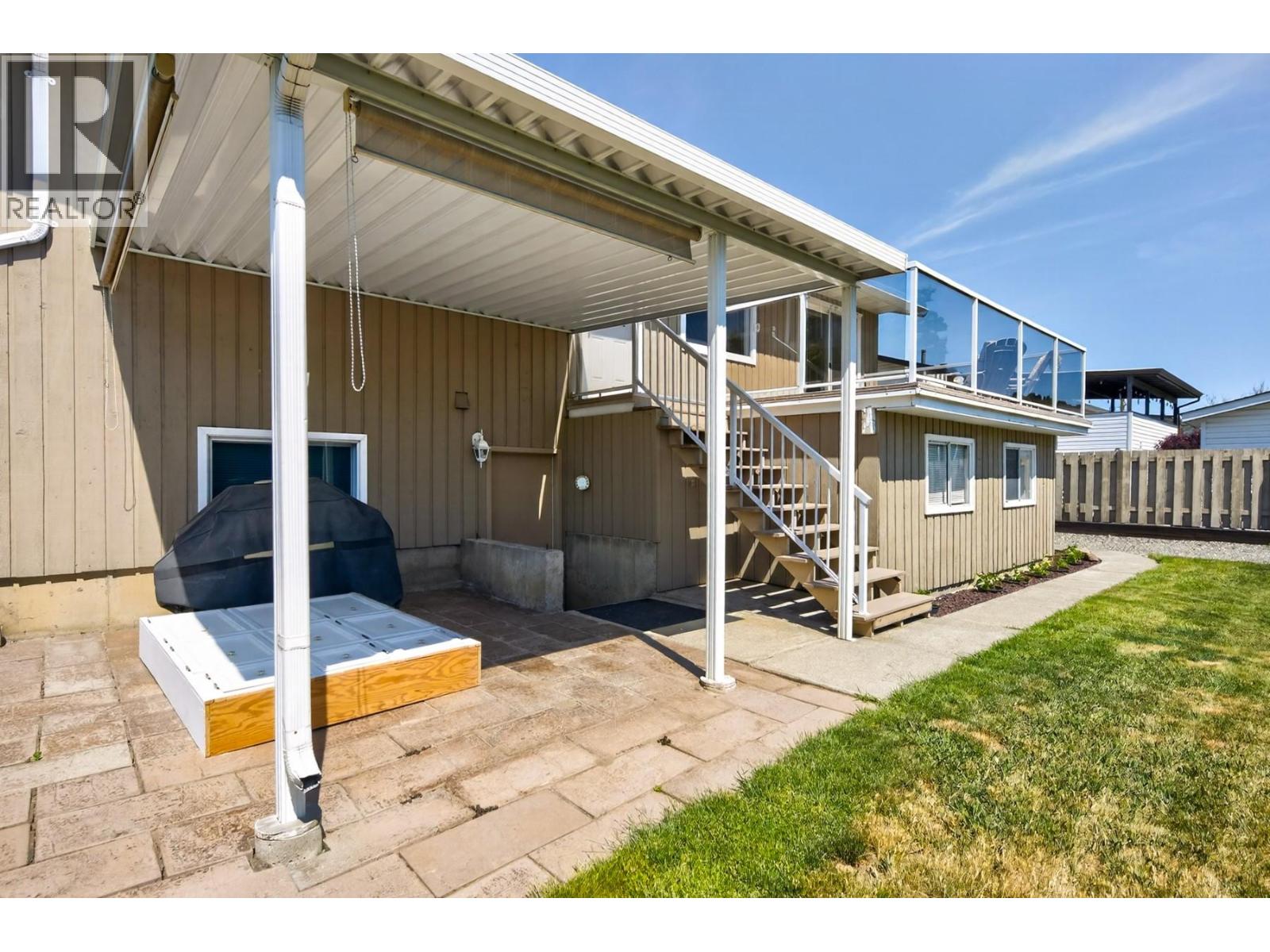 2551 Parkcrest Avenue, Kamloops, British Columbia  V2B 4Y4 - Photo 44 - 10389606