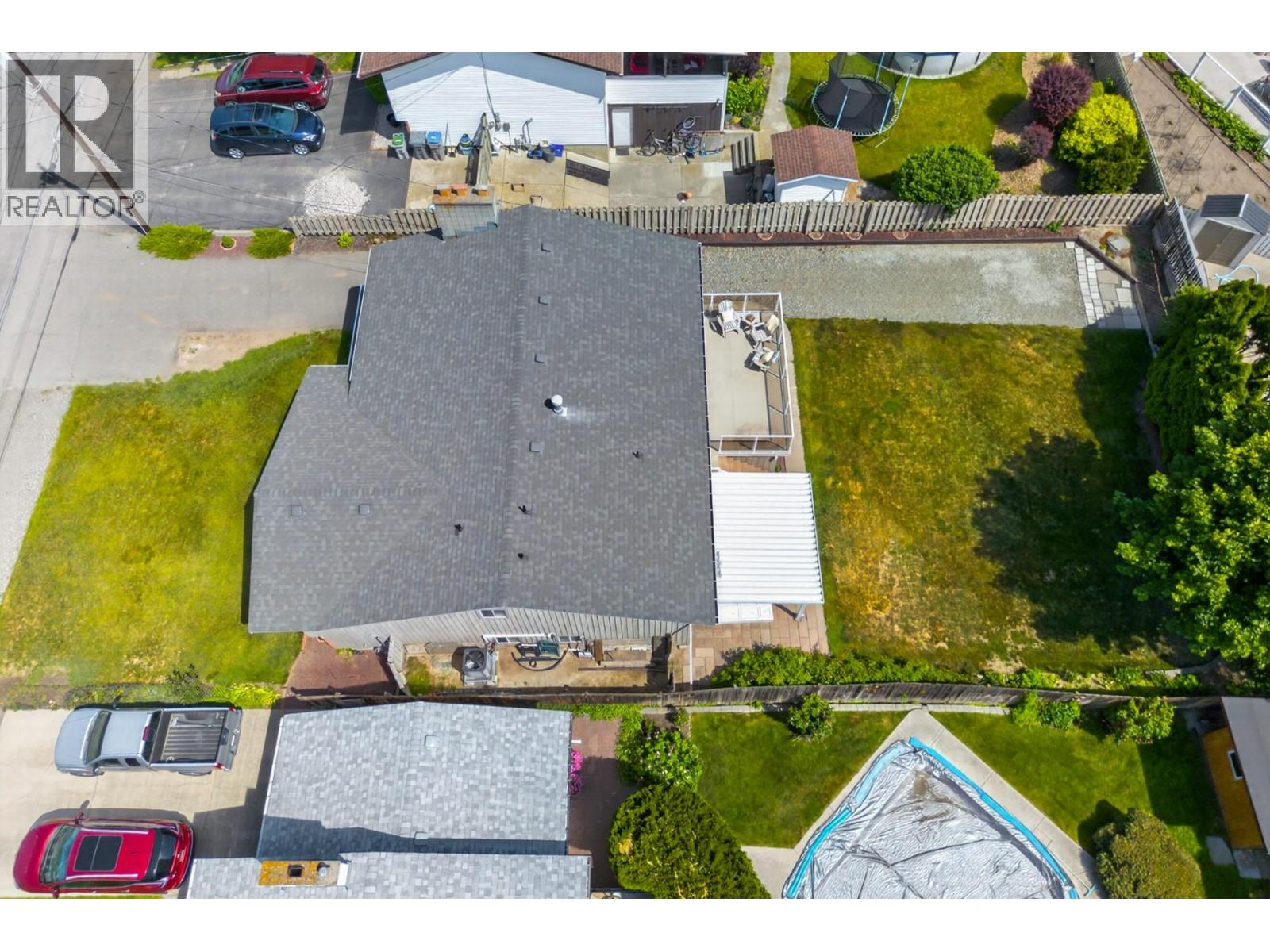 2551 Parkcrest Avenue, Kamloops, British Columbia  V2B 4Y4 - Photo 50 - 10389606
