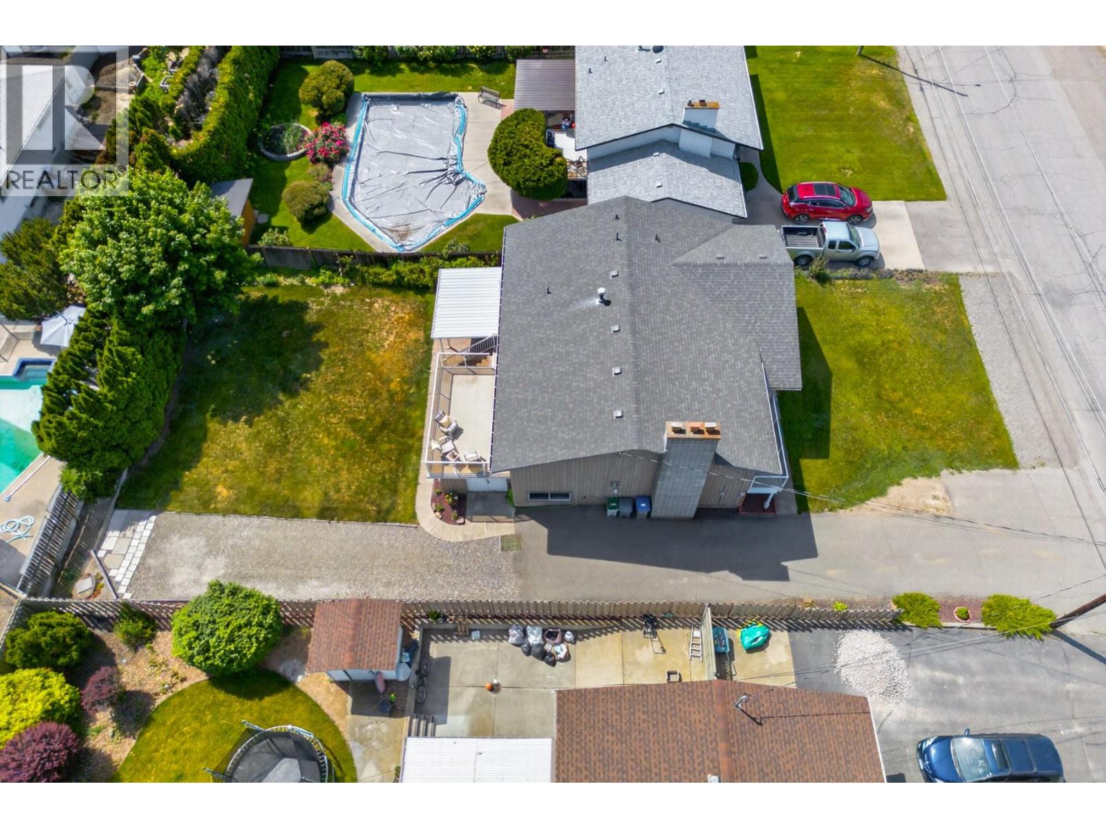 2551 Parkcrest Avenue, Kamloops, British Columbia  V2B 4Y4 - Photo 51 - 10389606