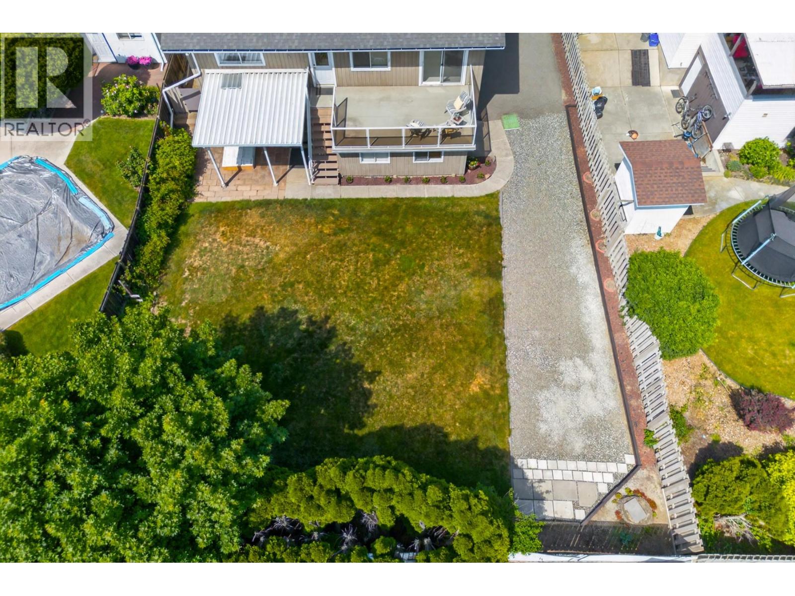 2551 Parkcrest Avenue, Kamloops, British Columbia  V2B 4Y4 - Photo 53 - 10389606