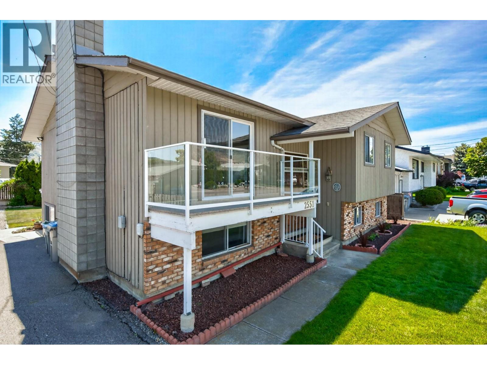 2551 Parkcrest Avenue, Kamloops, British Columbia  V2B 4Y4 - Photo 7 - 10389606