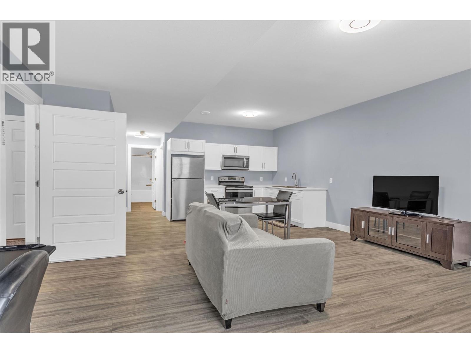 1955 Foxtail Terrace, Kelowna, British Columbia  V1P 1T9 - Photo 26 - 10386297