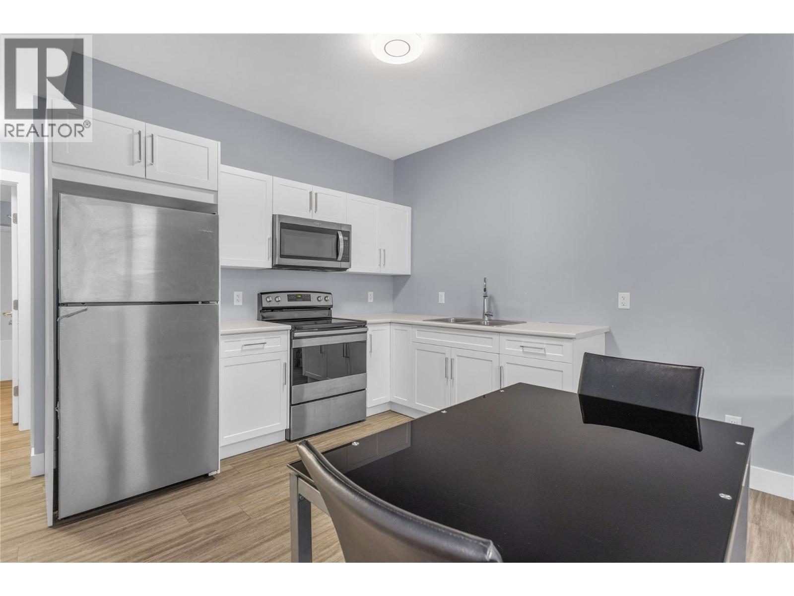 1955 Foxtail Terrace, Kelowna, British Columbia  V1P 1T9 - Photo 28 - 10386297
