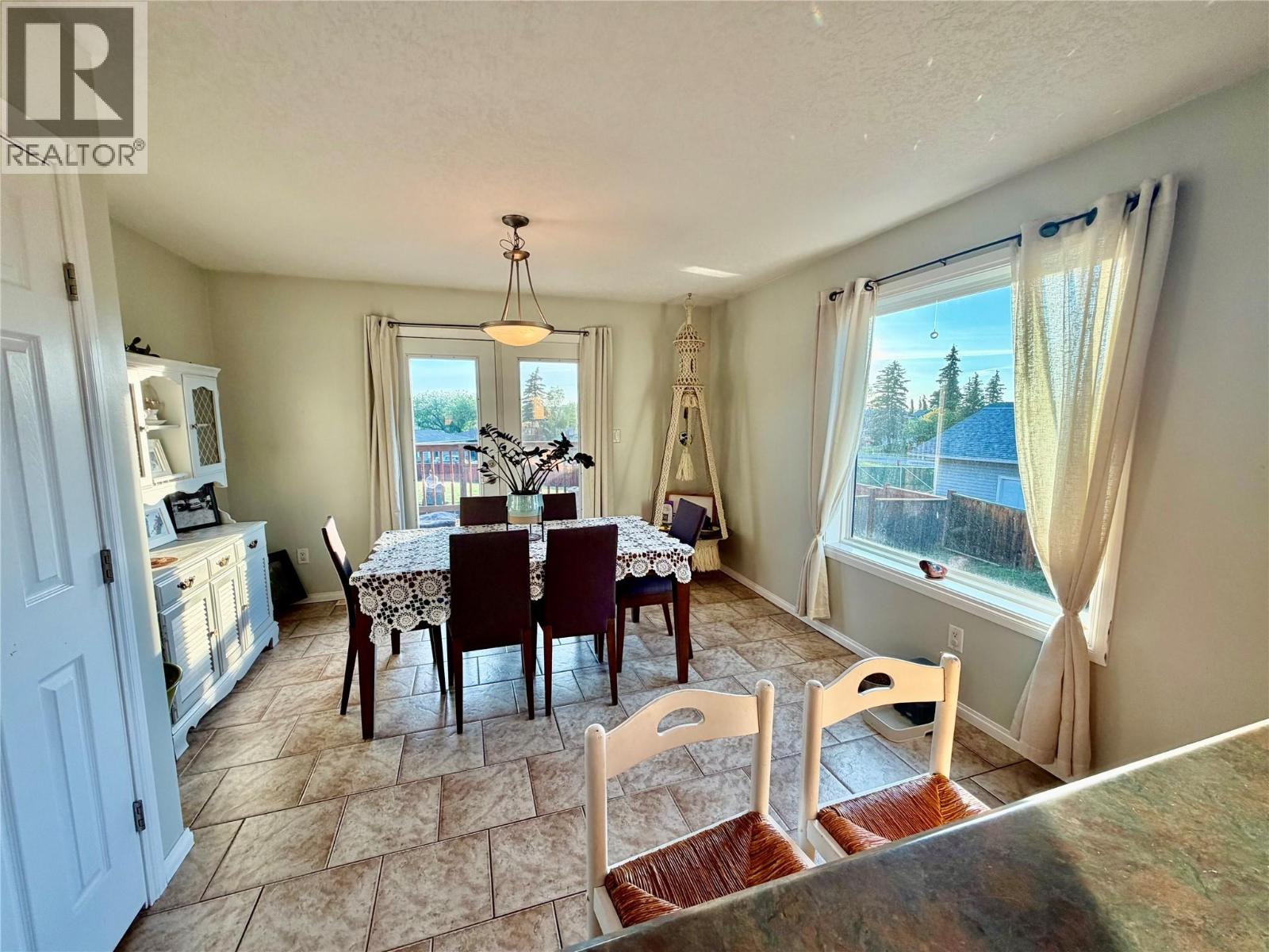9005 19 Street, Dawson Creek, British Columbia  V1G 4E3 - Photo 7 - 10389643