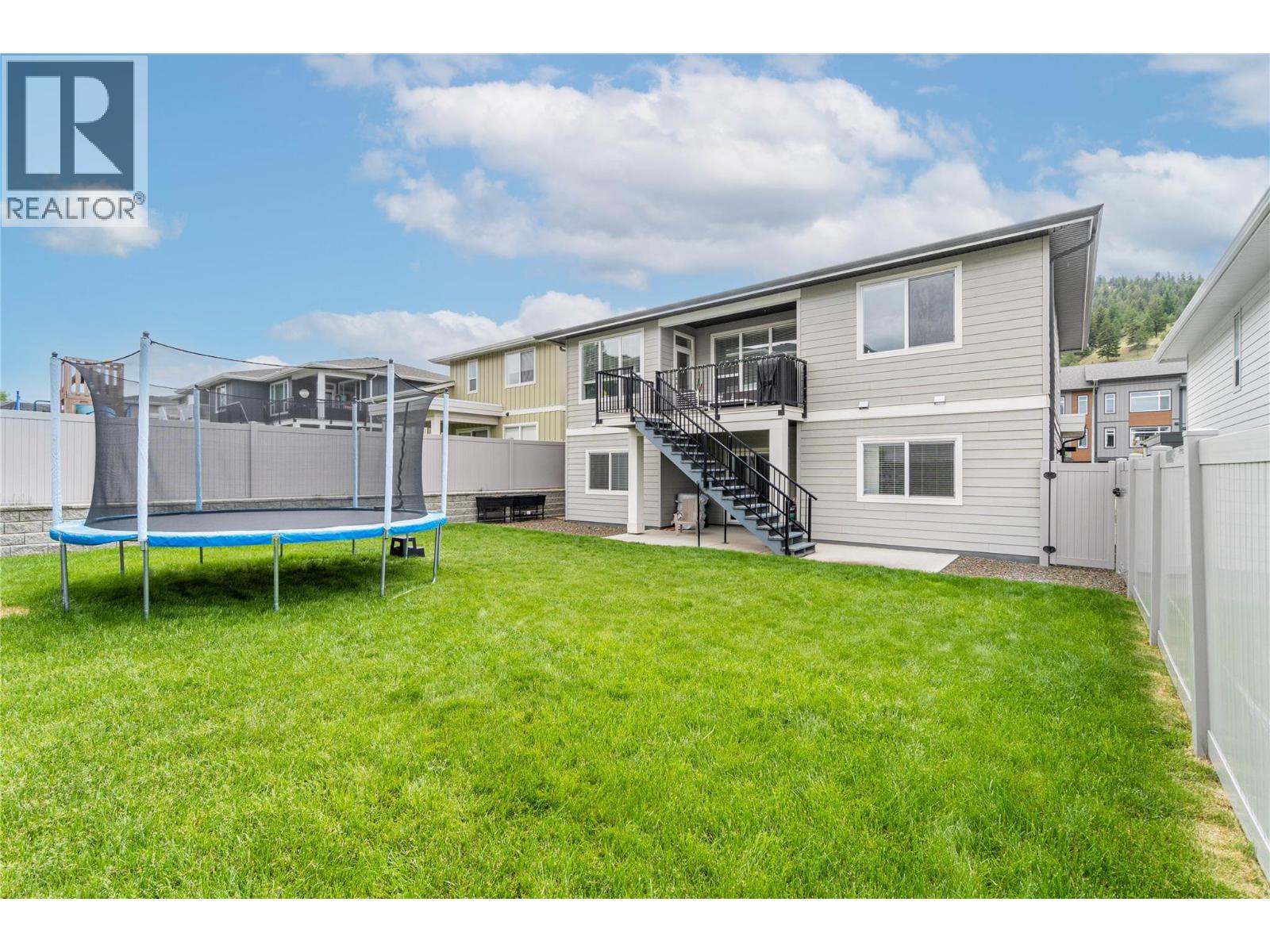 1896 Qu'appelle Boulevard, Kamloops, British Columbia  V2E 0C7 - Photo 34 - 10389002