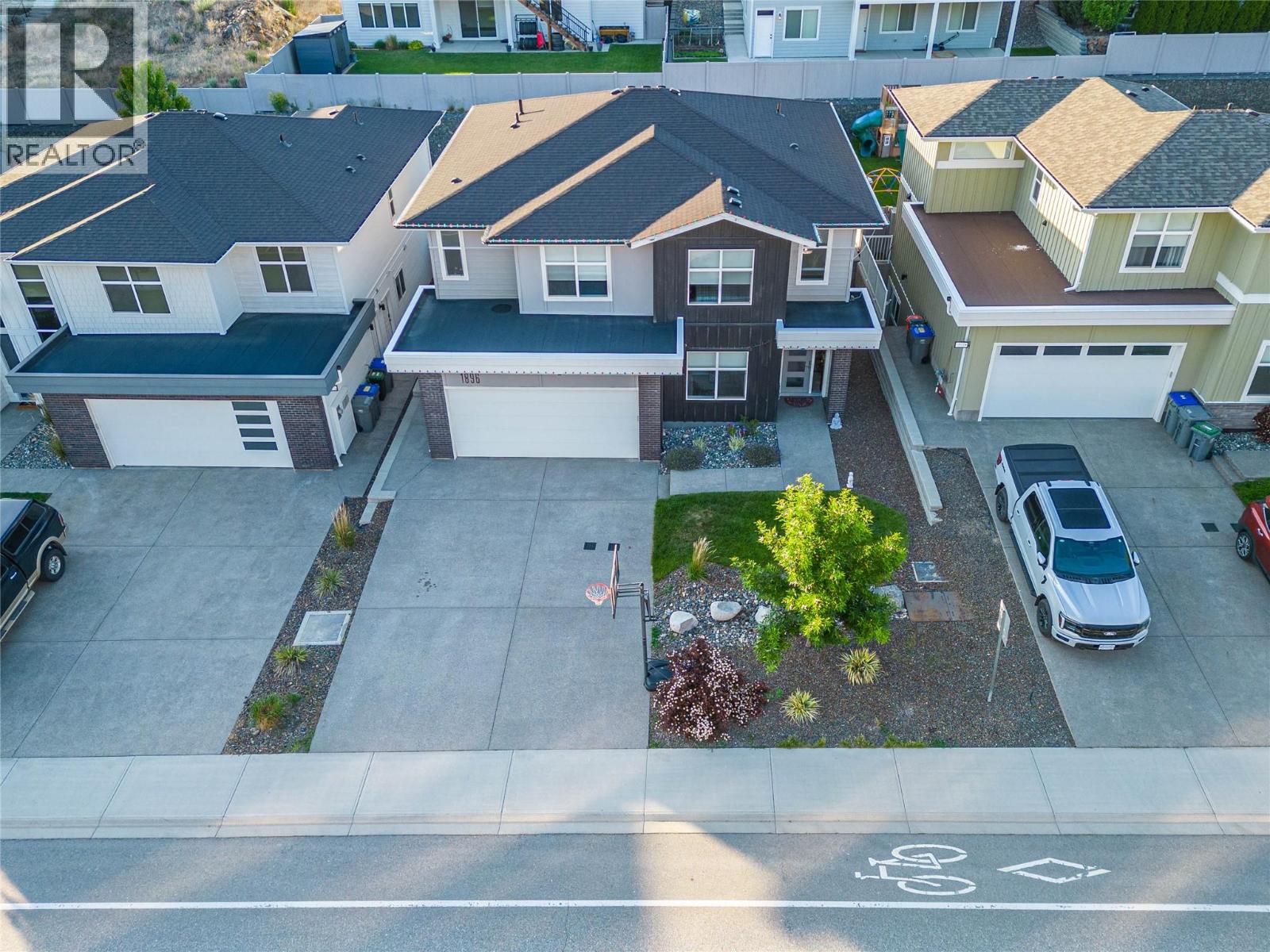 1896 Qu'appelle Boulevard, Kamloops, British Columbia  V2E 0C7 - Photo 36 - 10389002