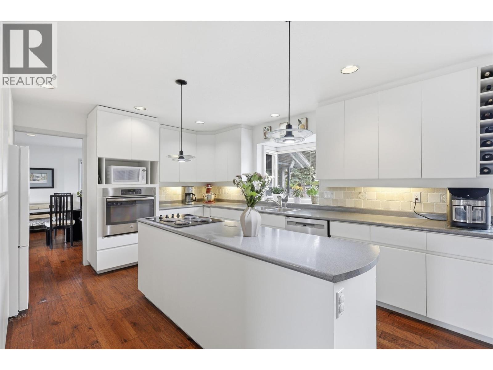 611 Robson Drive, Kamloops, British Columbia  V2E 2B4 - Photo 14 - 10386551