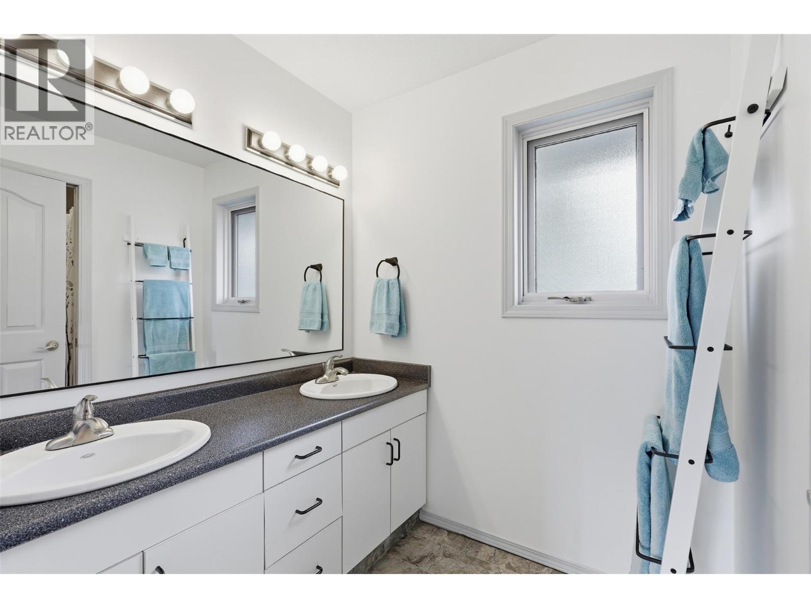 611 Robson Drive, Kamloops, British Columbia  V2E 2B4 - Photo 48 - 10386551